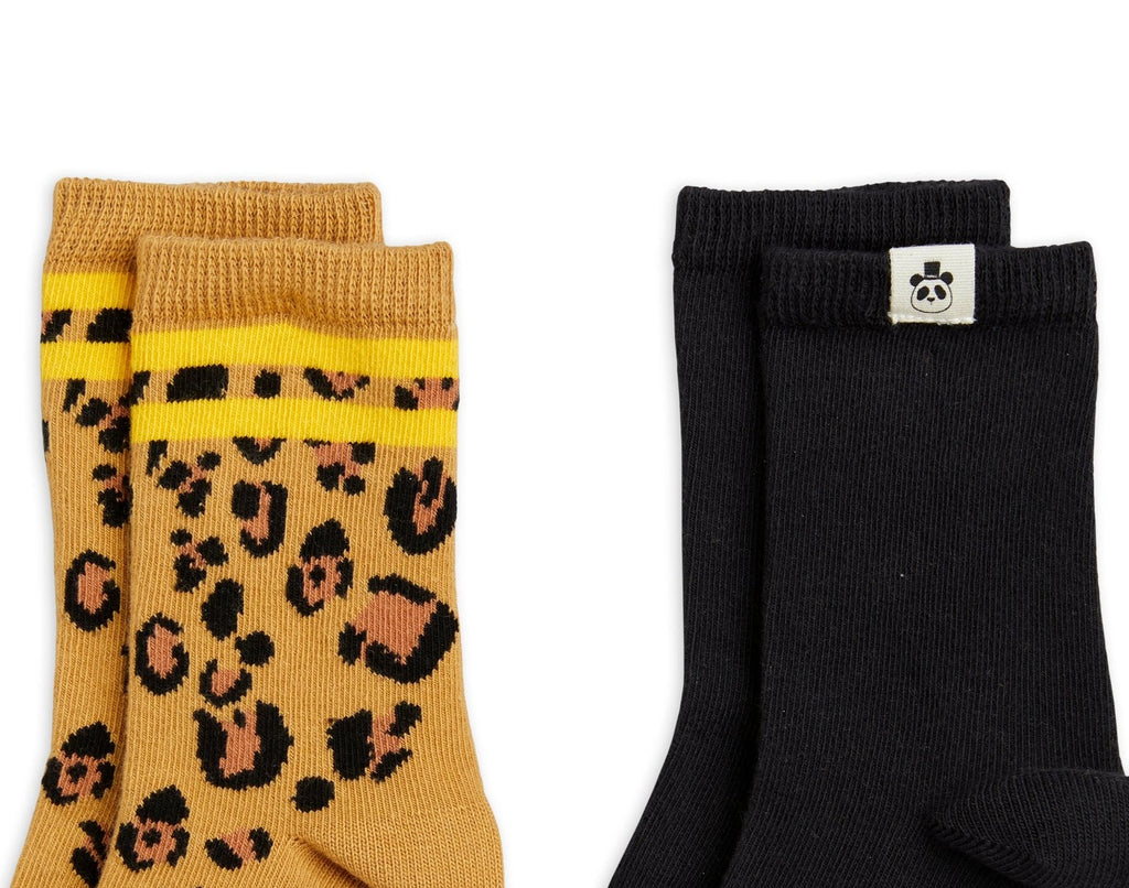 Mini Rodini Basics Sock 2-pack | Black and Leopard | Sizes Newborn - 14 years - closeup