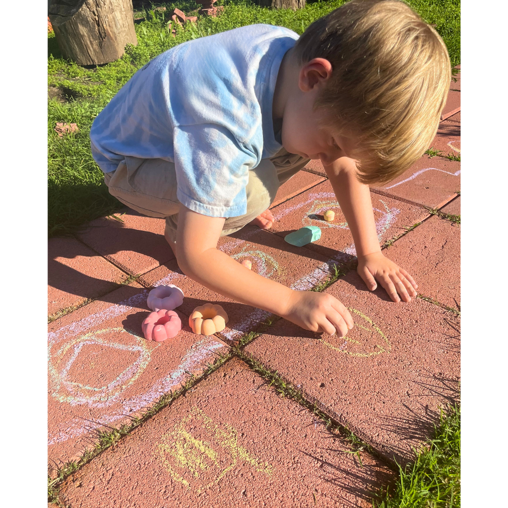 3 Flower Shape Sidewalk Chalks with Removeable Centers | Child Safe | For ages 3 and up - lifestyle