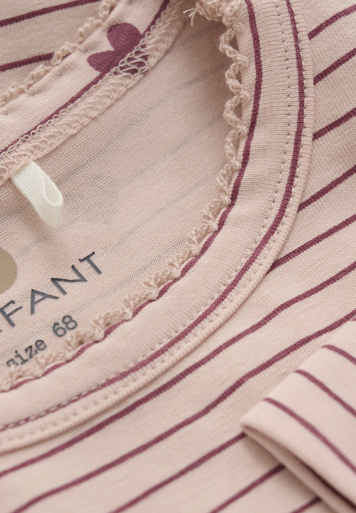 Pink striped organic cotton onsie | overall hearts print | long sleeves | cotton scallop trim at neck and legs 