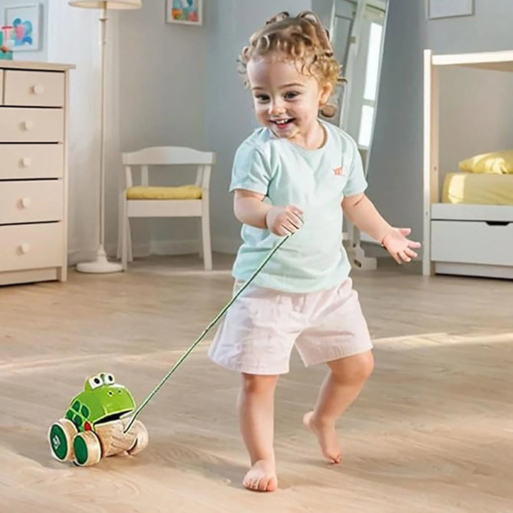 Pull Aong Frog | mouth opens and closes as he walks | rubber around wheels for grip | For 12 months and older