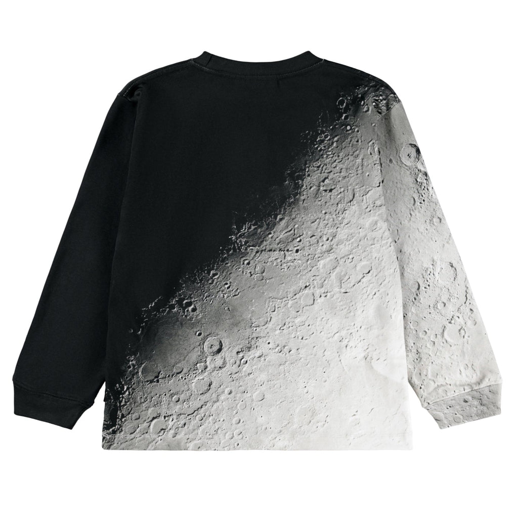 Molo organic cotton Moon Fade Tee | long sleeves | ribbed at wrist | digital print | generous fit | back of shirt