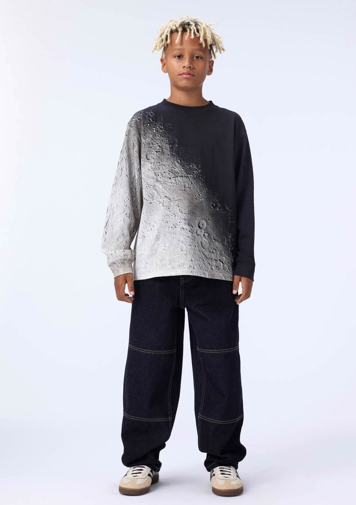 Molo organic cotton Moon Fade Tee | long sleeves | ribbed at wrist | generous fit