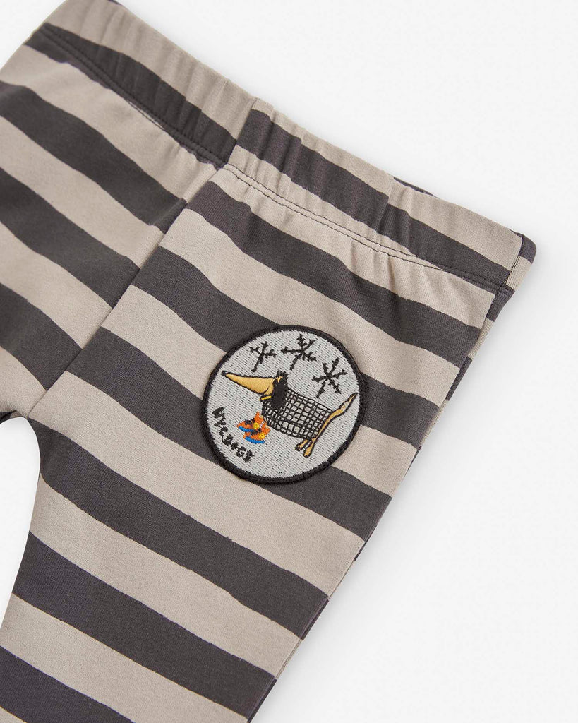 Grey Stiped Organic Cotton Baby Leggings with NYC Dog Patch - closeup